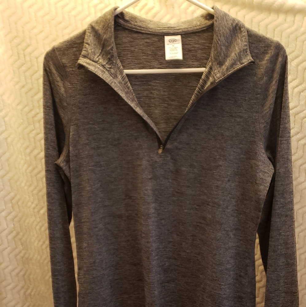 C9 by Champion size Med